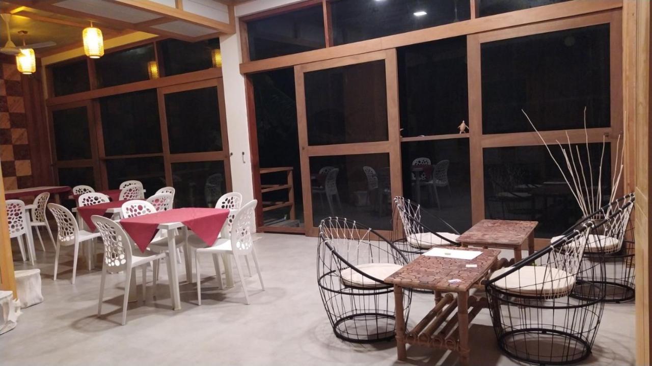 Finolhu Beach Guest House Феліду Екстер'єр фото