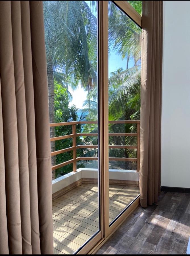 Finolhu Beach Guest House Феліду Екстер'єр фото