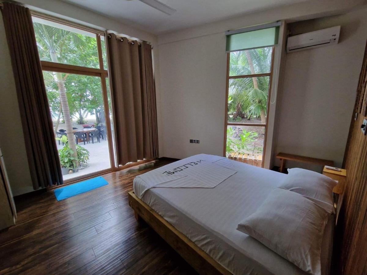 Finolhu Beach Guest House Феліду Екстер'єр фото
